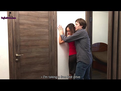 ❤️ Kynþokkafullur fasteignasali kippir sér upp við kisuna sína og ríða á meðan hún selur íbúðina hennar - Krempai ❤️❌ Kynlífsmyndband á klám is.shadbase-xxx.ru ❌️❤