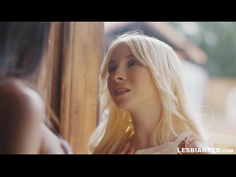 ❤️ Stelpan kemur heim nokkrum mánuðum síðar og endar með því að borða kisu stjúpmömmu sinnar ❤️❌ Kynlífsmyndband á klám is.shadbase-xxx.ru ❌️❤